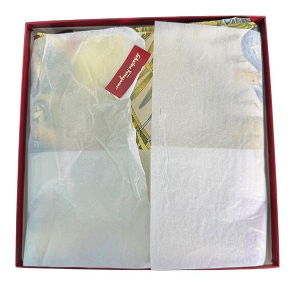 Salvatore Ferragamo 100 % Silk Scarf with Box - Picture 3 of 16